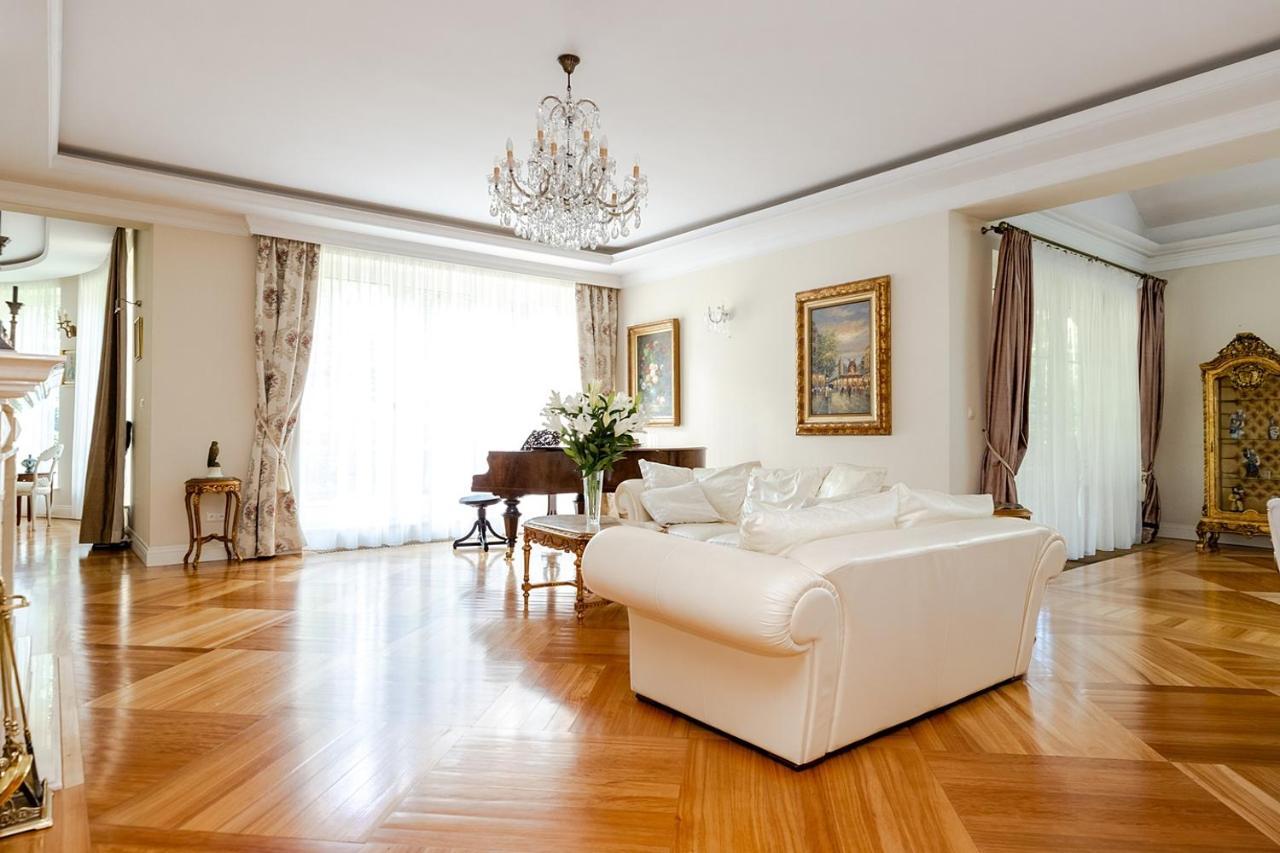 Luxury Villa Indoor Pool Warsaw Magdalenka Ngoại thất bức ảnh